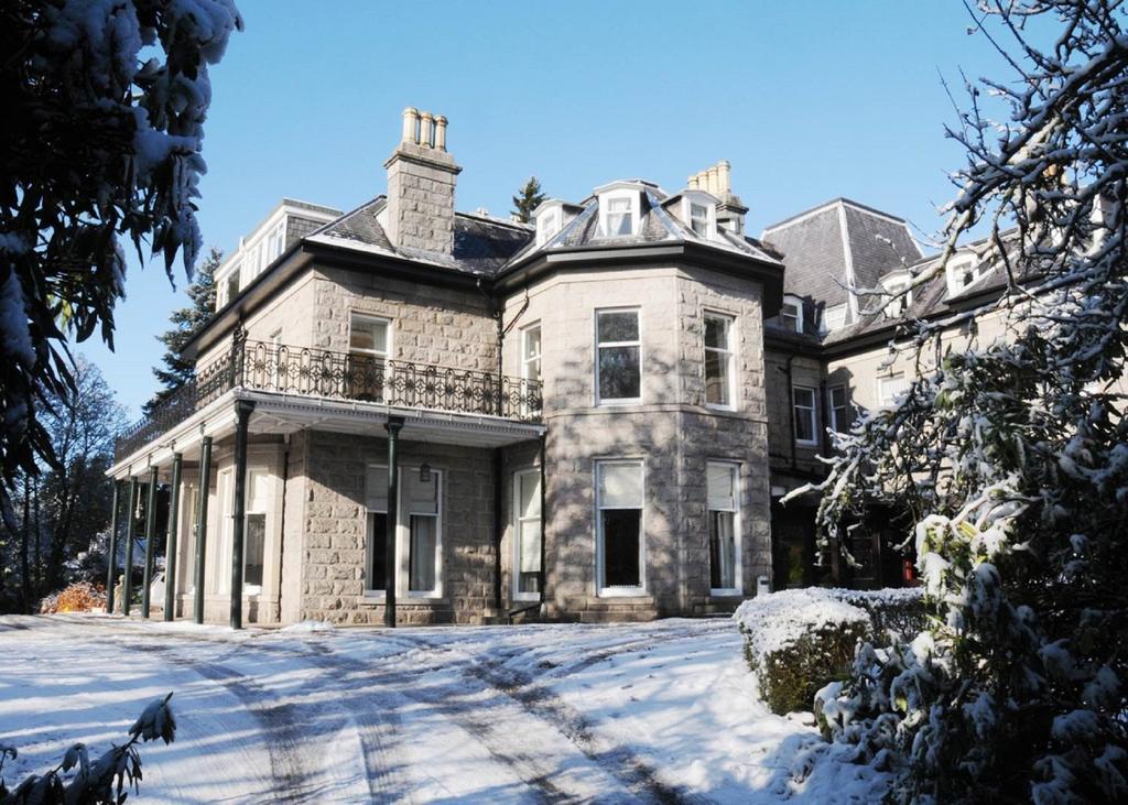 Tor-Na-Coille Hotel Banchory Extérieur photo